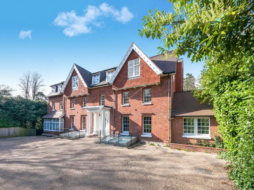 Main image of property: Bishops Down Road, Tunbridge Wells, Kent, TN4