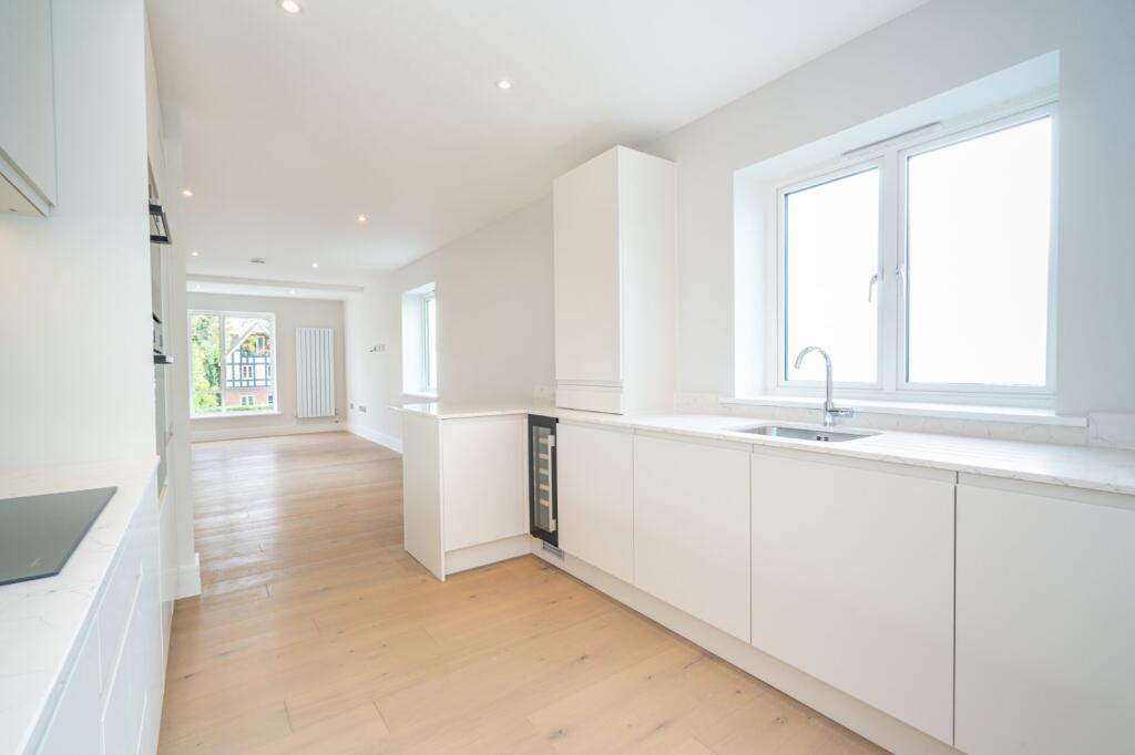 Main image of property: Packhorse Road, Gerrards Cross, Buckinghamshire