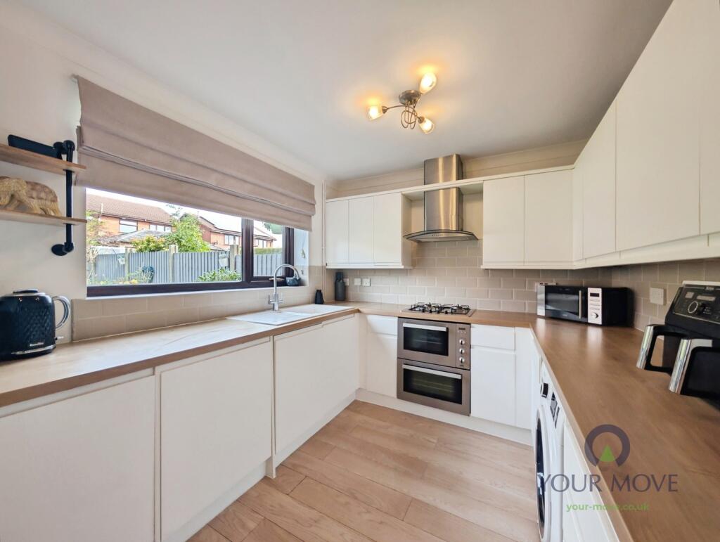 House in Stoke-on-Trent, Sandford Hill - View 3