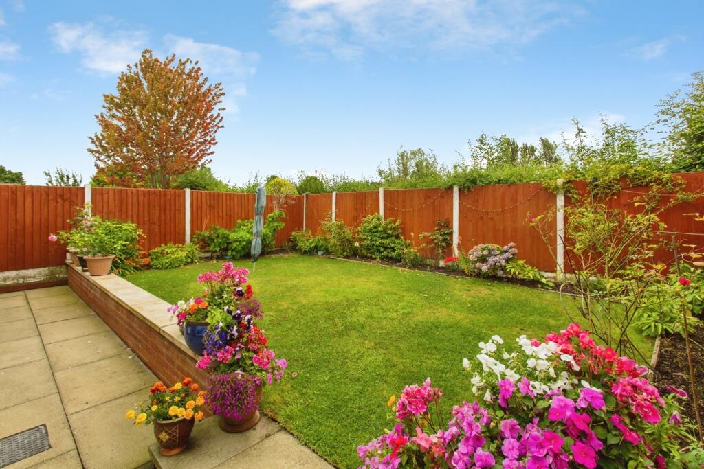 House in South Ribble, Lancashire - More