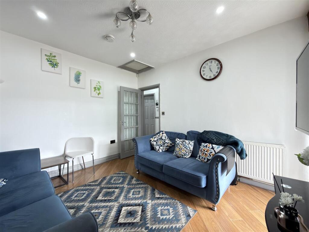 House in Leicester, City of Leicester - View 2