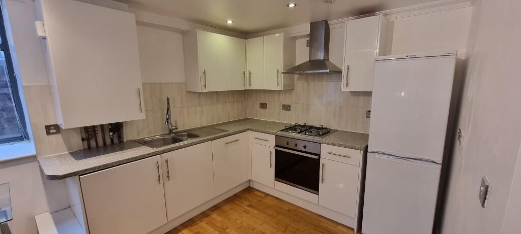 Main image of property: Queens Row, London, SE17