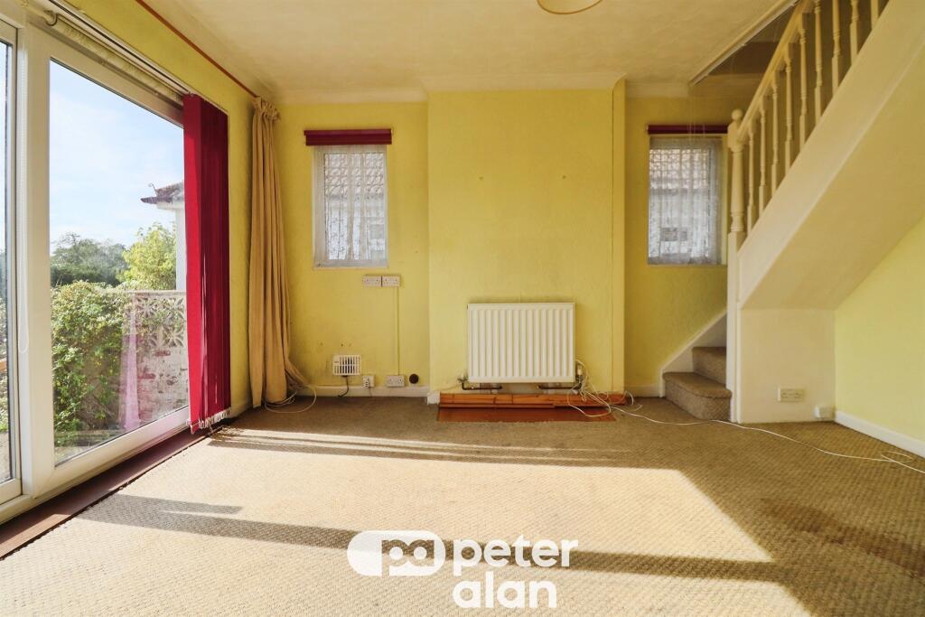 House in Cardiff, Whitchurch - View 2