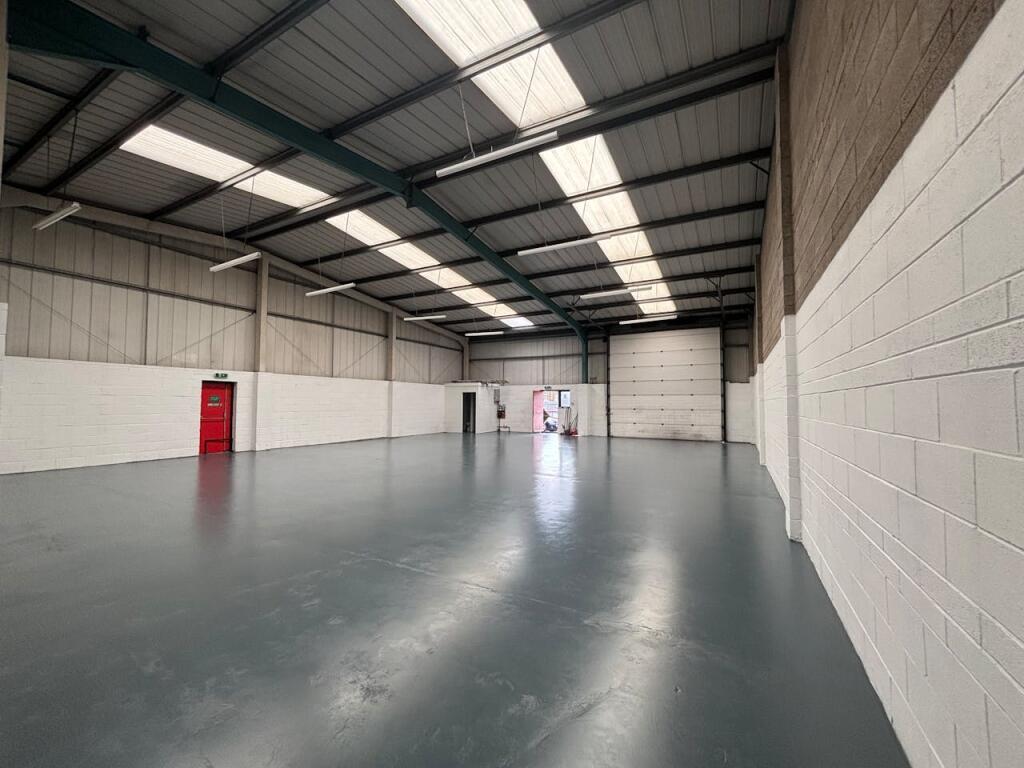 Additional image 3 of Unit 3, Young Street Industrial Estate, Bradford, BD8 9RE