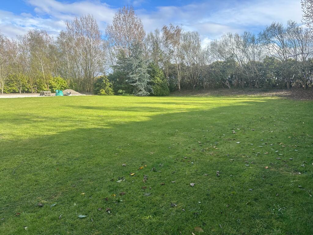 Humberston Road, Tetney, DN36 - View 2