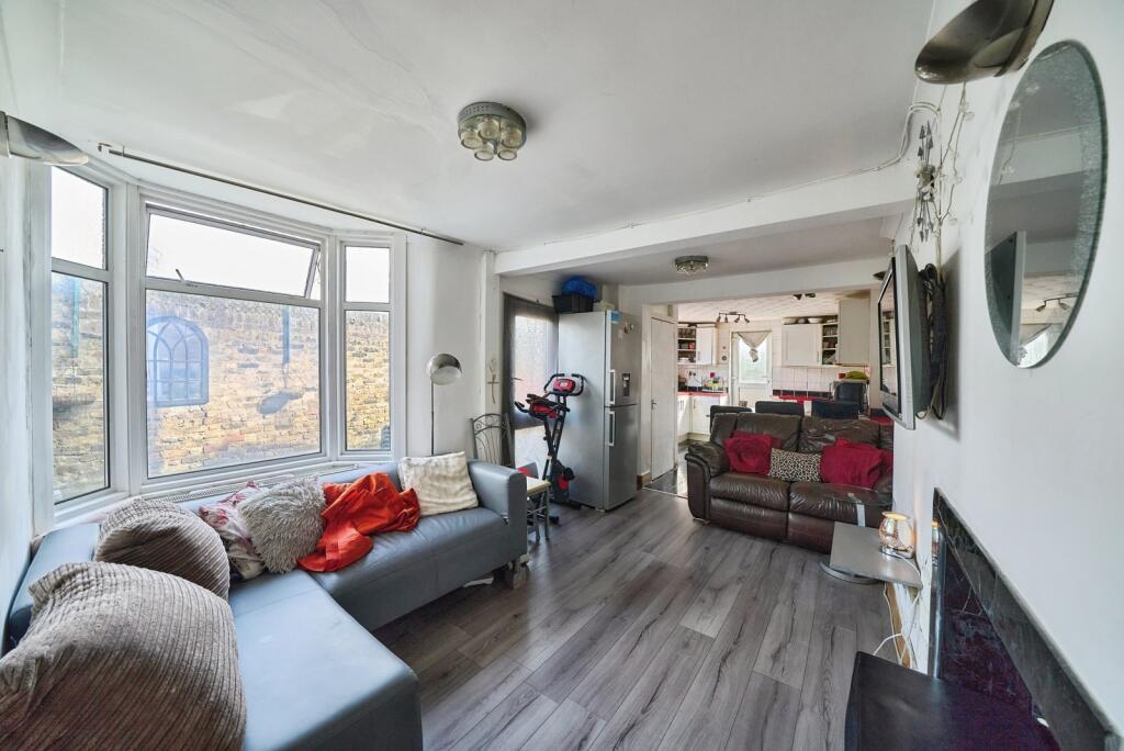 Morton Road, London, E15 - View 3