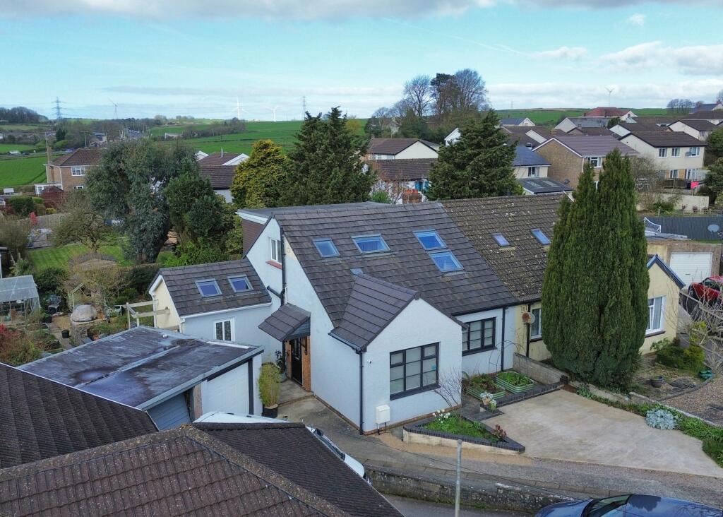 Main image of property: The Dell, Laleston, CF32