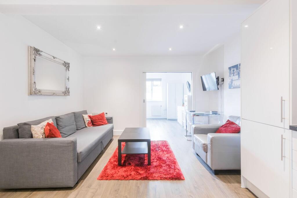 Main image of property: Holloway Road, N7, Holloway, London, N7