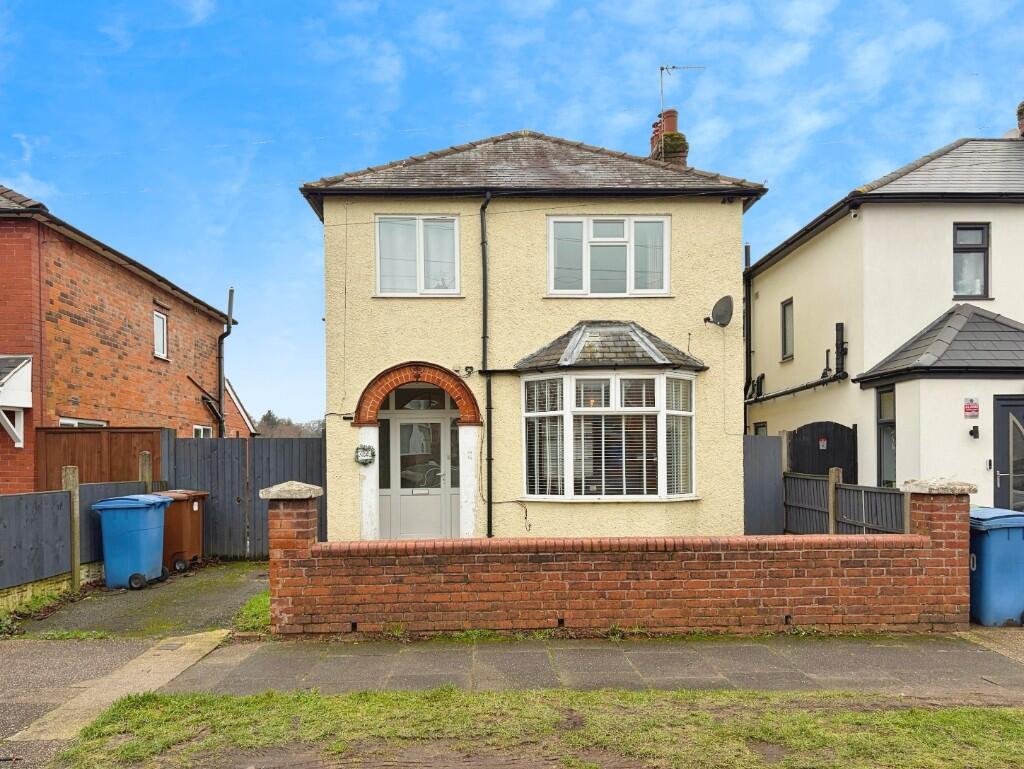 Main image of property: Sandhurst Avenue, Mansfield, Nottinghamshire, NG18