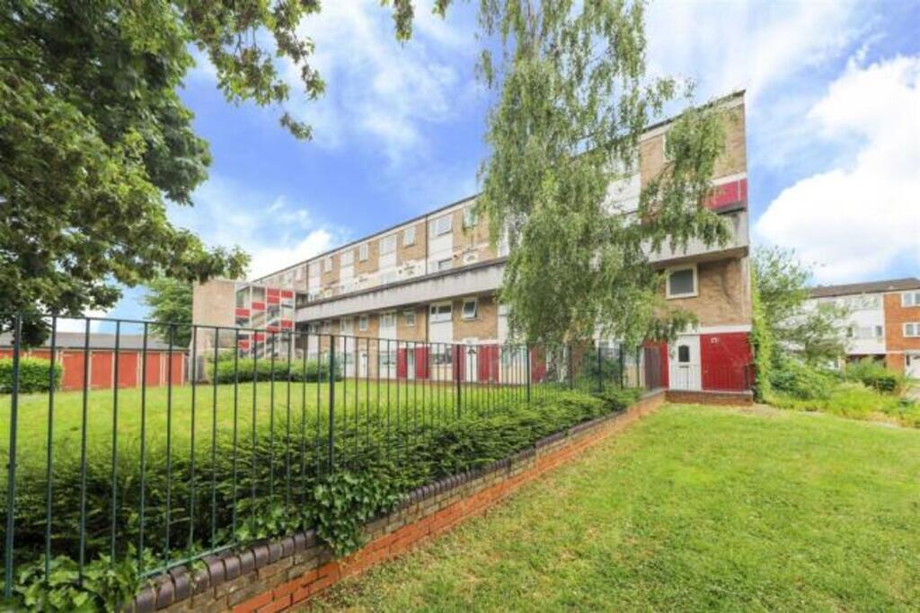 Main image of property: Dunedin Way, Auckland Court Dunedin Way, UB4