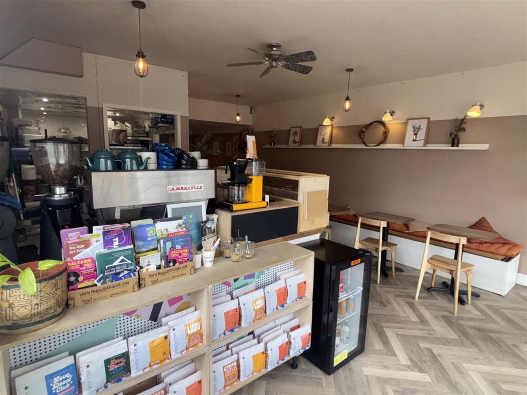 Cafe & Sandwich Bars, Saltaire, West Yorkshire