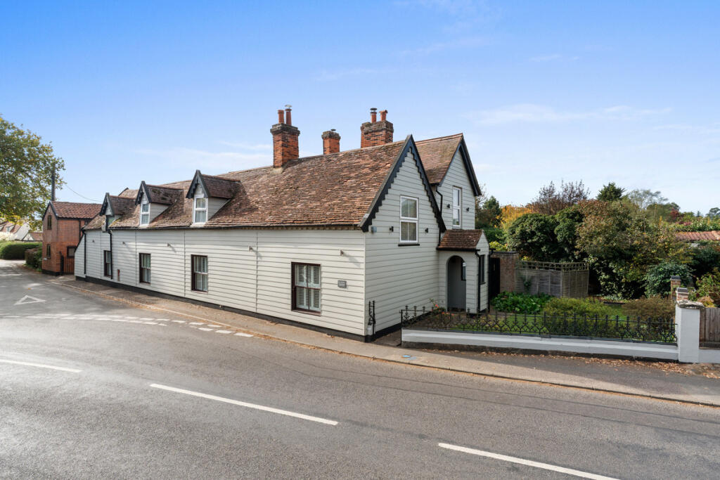 Main image of property: Church Road, Ipswich, IP9 2