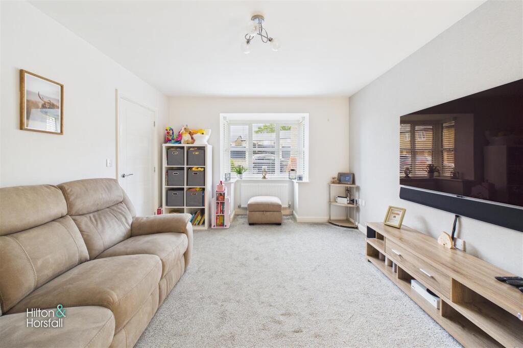 House in Burnley, Lancashire - View 3