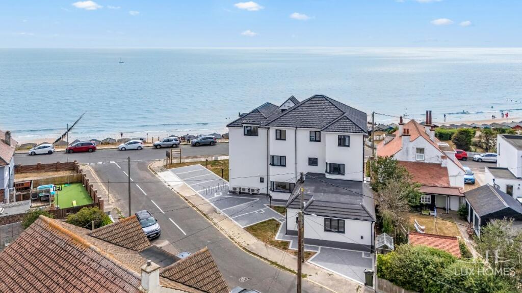 Main image of property: Cliff Parade, Walton on the Naze