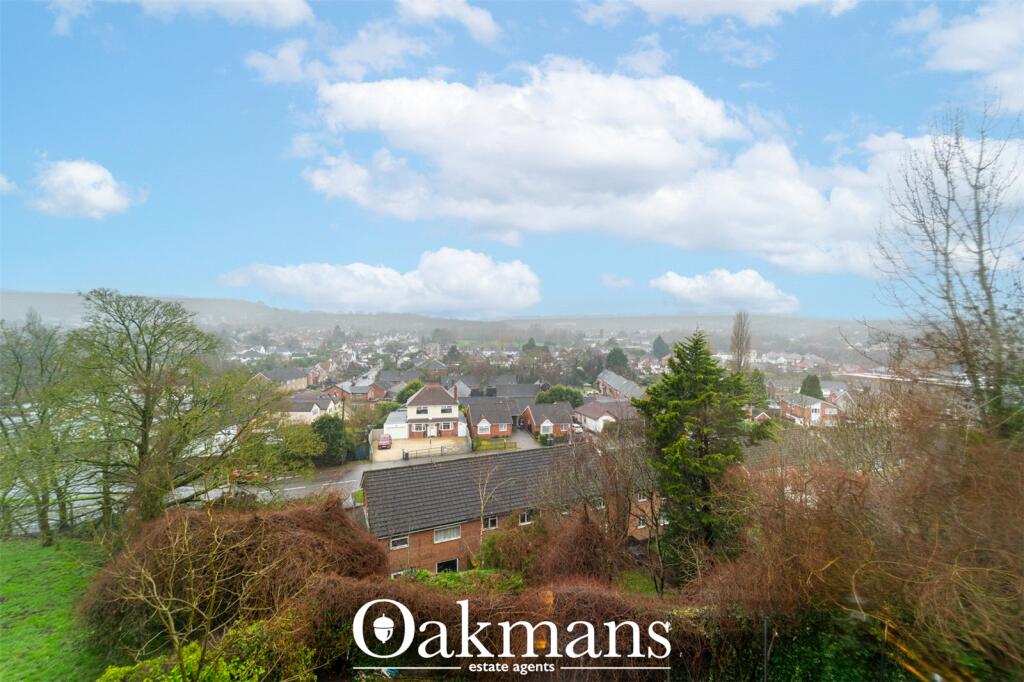 Apartment in Birmingham, Rednal - View 3