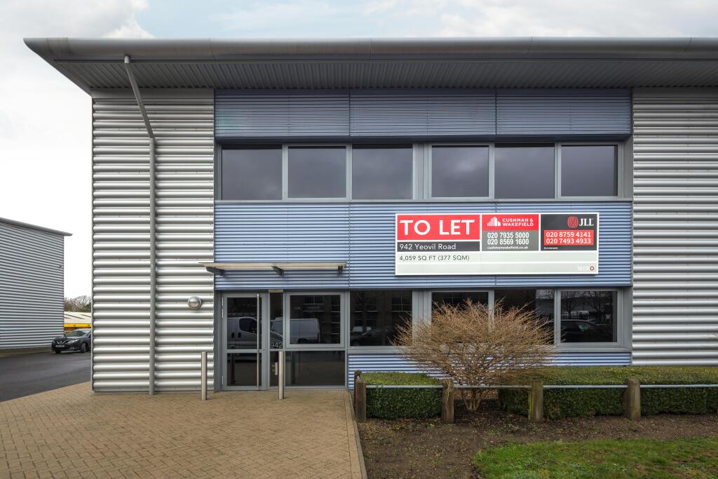 2019-942 Yeovil Road - STE -6705.jpg