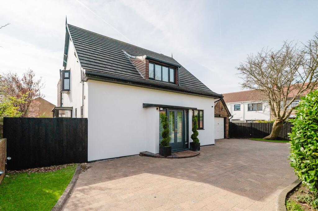 Main image of property: Sefton View, Crosby, L23
