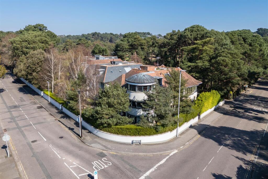 Additional image 11 of Compton Avenue, Lilliput