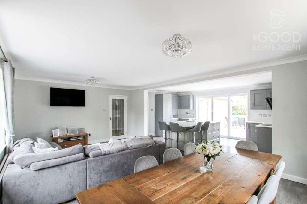 House in East Cambridgeshire, Soham - More