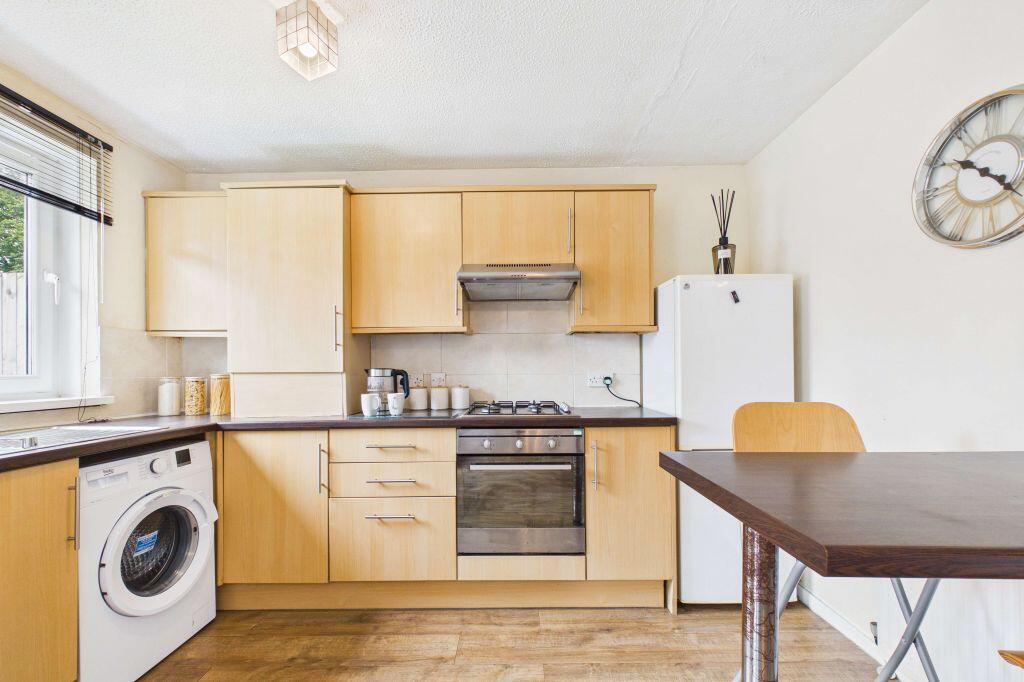 Apartment in Edinburgh, Fort, Leith Harbour & Newhaven - More