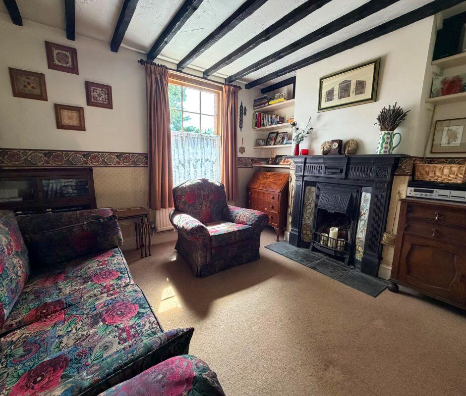 5 Parkside Cottages, The Street, West Clandon, Guildford, Surrey, GU4 7ST photo 4