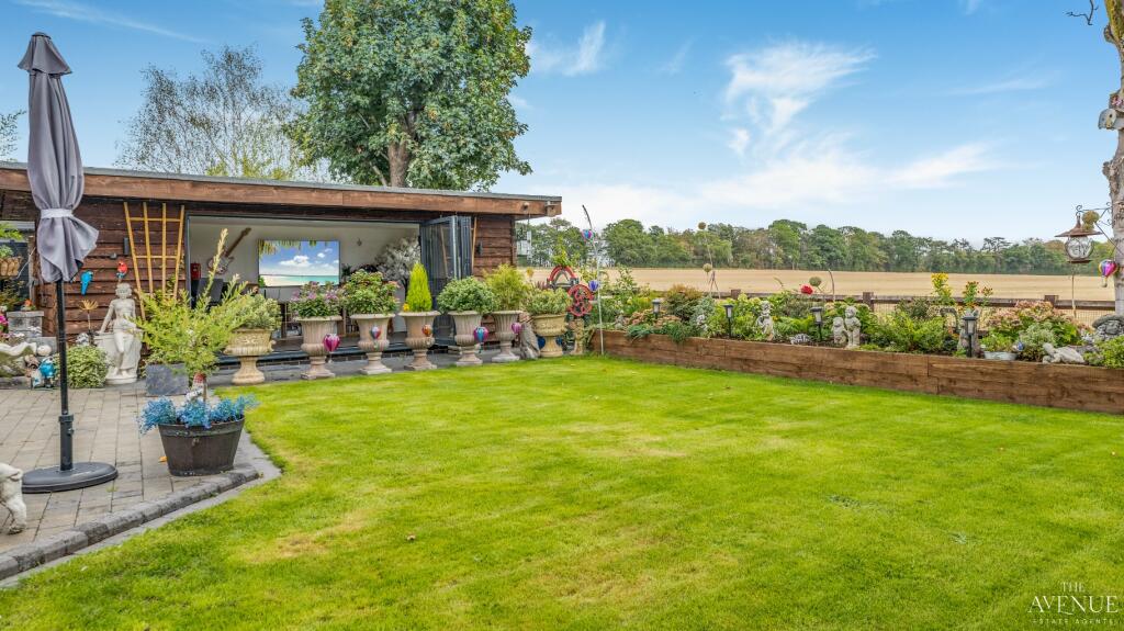 House in Lichfield, Fazeley - View 4