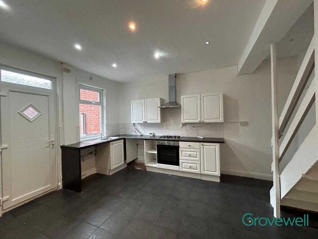 House in Bolton, Tonge Moor - View 4