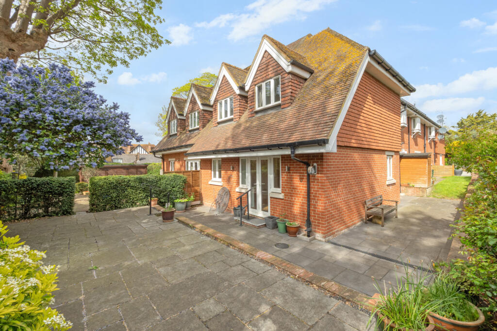 Main image of property: The Broadway, Cheam, Sutton, SM3