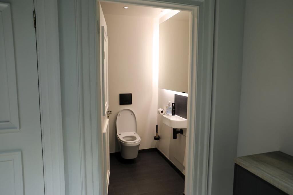 Additional image 9 of Watercombe Park, Lynx West Trading Estate, Yeovil, BA20 2HL