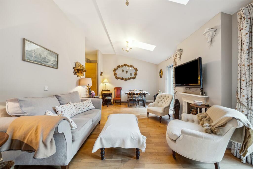 Duke Road, London, W4 – pohled 3