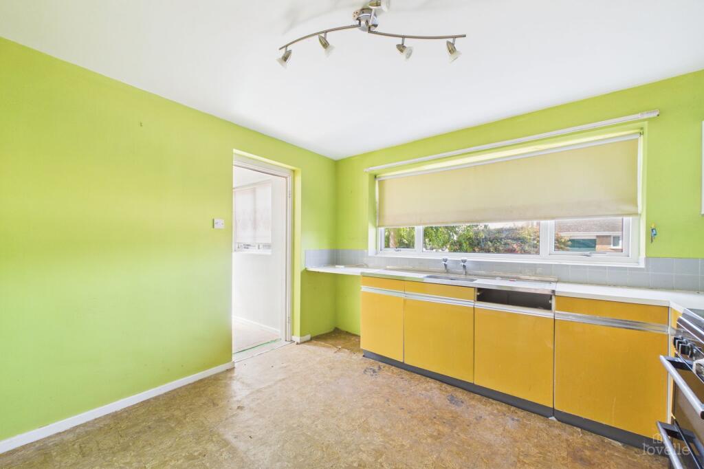 House in Doncaster - View 4