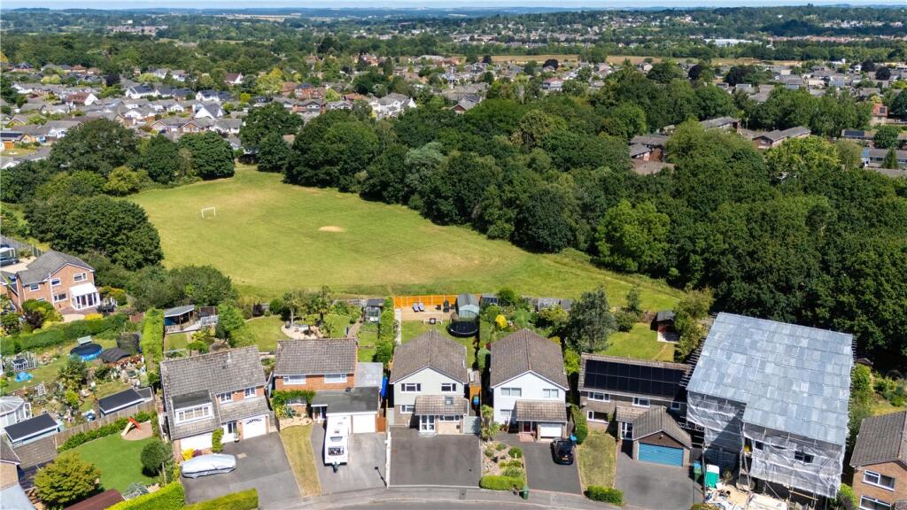 House in Merley, Oakley, Poole - View 2