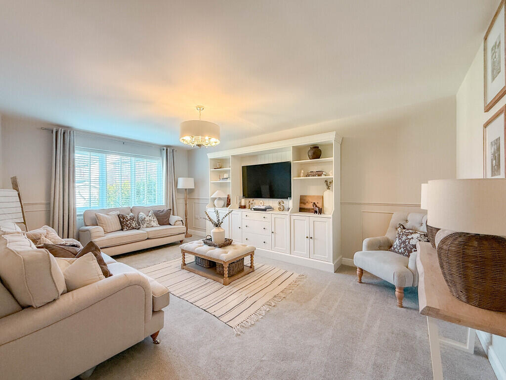 Fardean Way, Kirklevington, Yarm photo 3