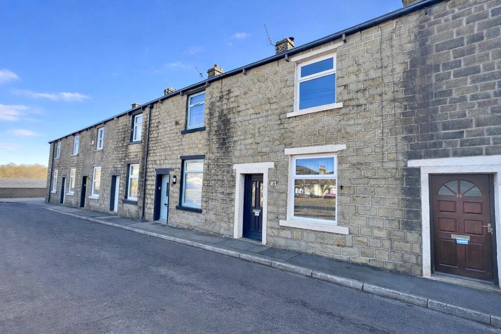 Main image of property: South Street, Rawtenstall, Rossendale, Lancashire, BB4