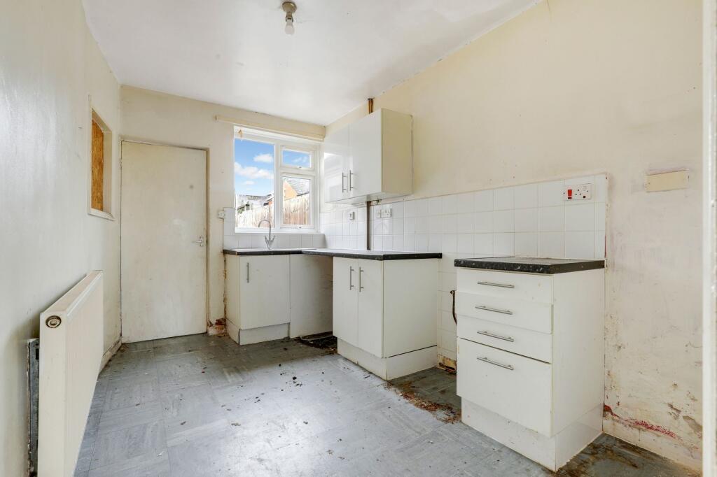House in Nottingham - View 2