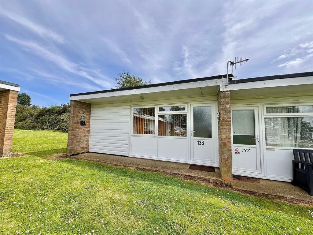 2-bed other on Back Market Lane, Hemsby, £30,000