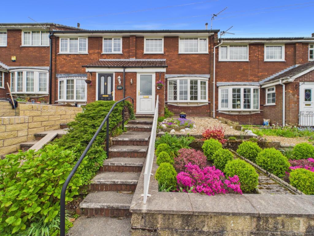 Main image of property: Ladbrooke Close, Ashton-under-Lyne, Greater Manchester, OL6