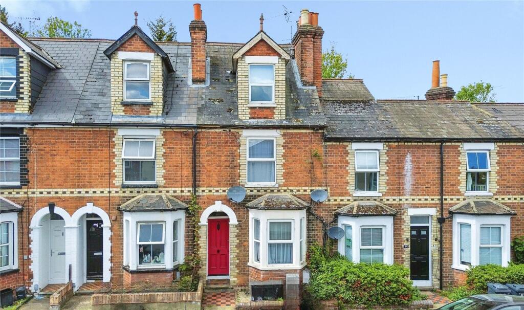 2-bed terraced on Gower Street, Reading, Berkshire, RG1, £350,000