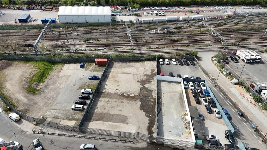 Canal Way Compound 2 3.jpeg