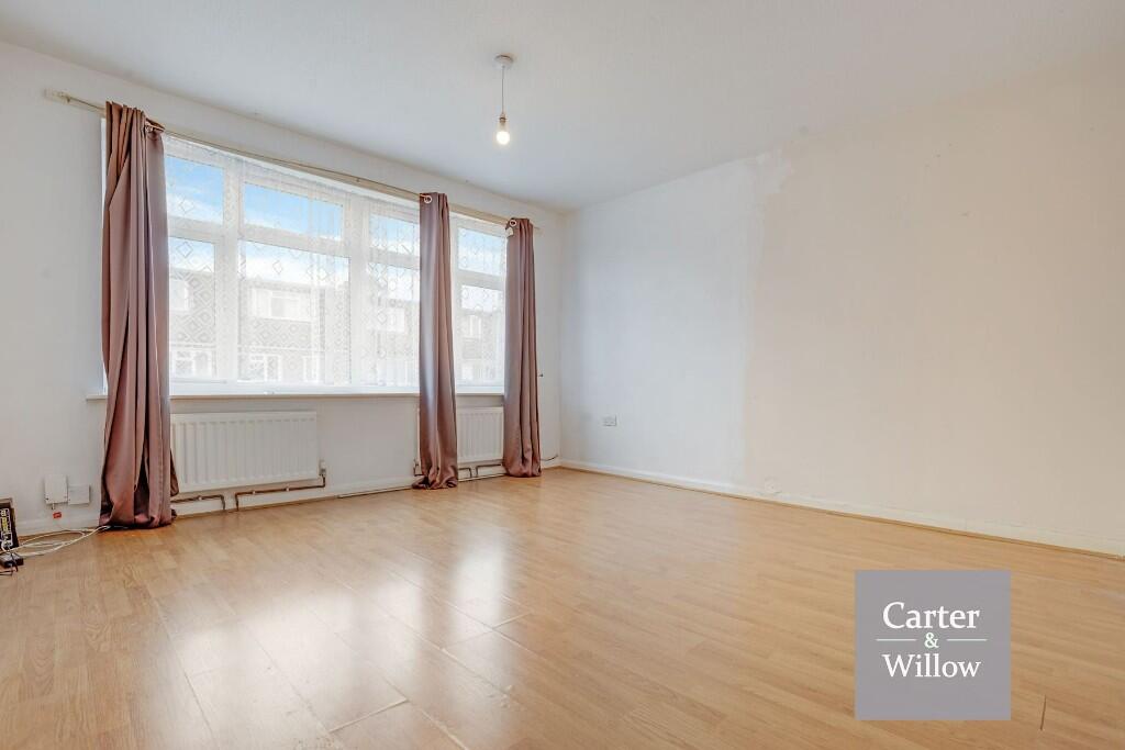 3 bedroom town house for rent