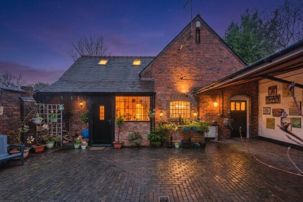 Glascote Lane, Wilnecote, Tamworth