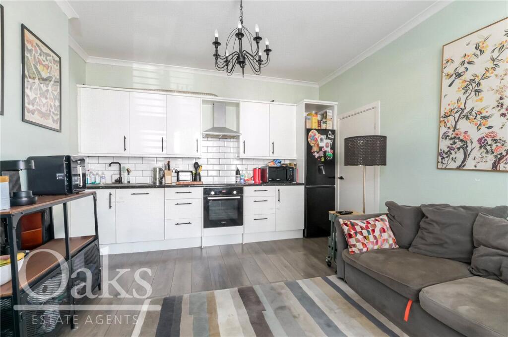 Apartment in London - View 2