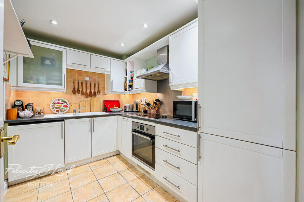 Main image of property: Stockwell Green, London