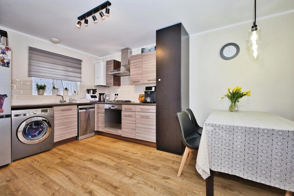 Additional image 2 of Kite Place, Brympton, Yeovil