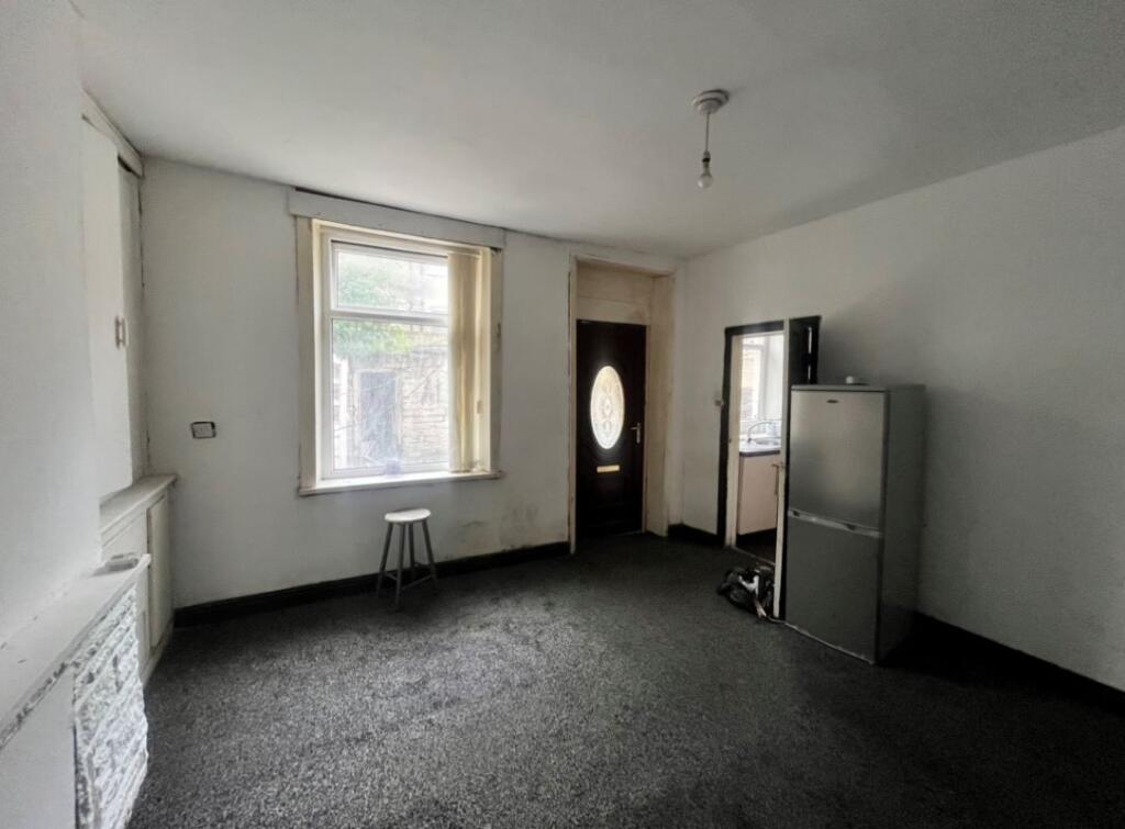 47 Washington Street, Bradford, West Yorkshire, BD8 9QN photo 4