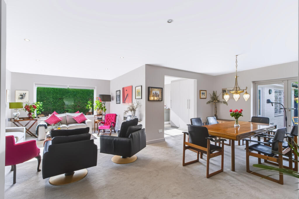 House in Trafford, Greater Manchester - View 5