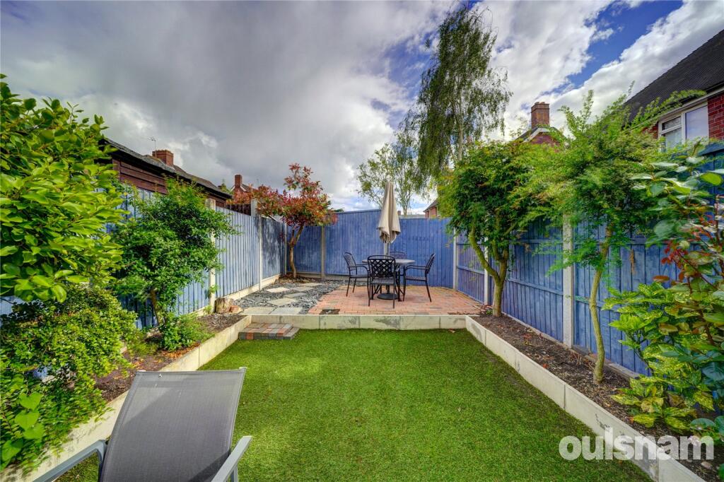 House in Wychavon, Worcestershire - More