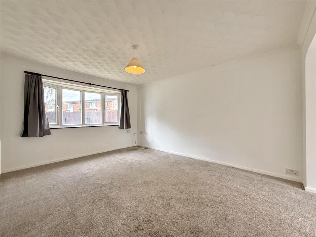 House in Leicester - More