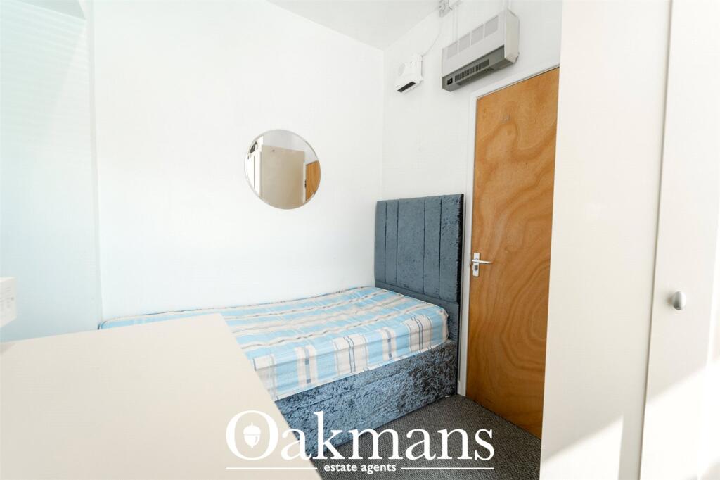 5 bedroom house for rent