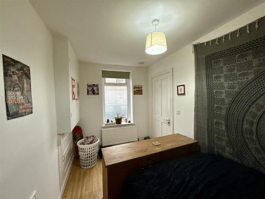 House in Bangor, Gwynedd - View 3